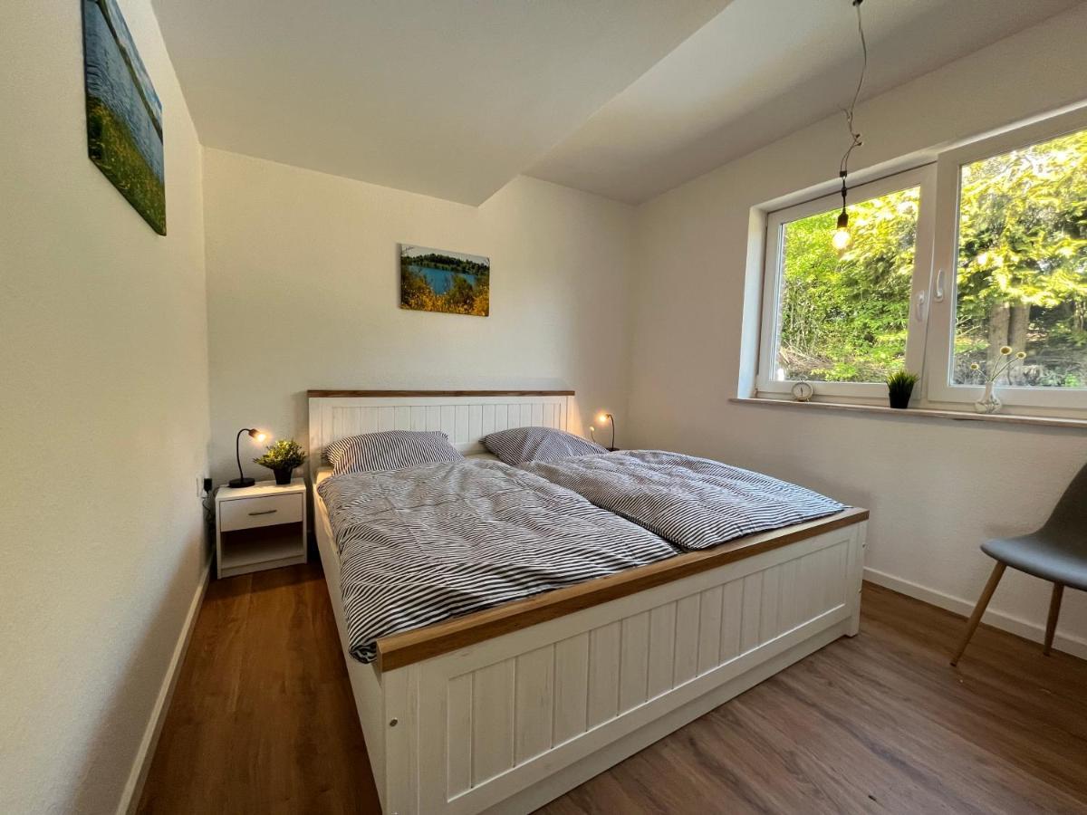 Appartamento Traumhaus Am Wald 1 Weiersbach Esterno foto