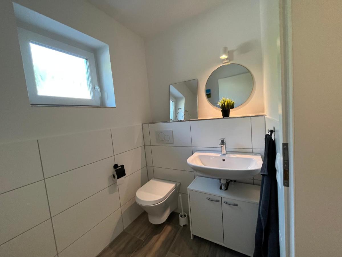 Appartamento Traumhaus Am Wald 1 Weiersbach Esterno foto