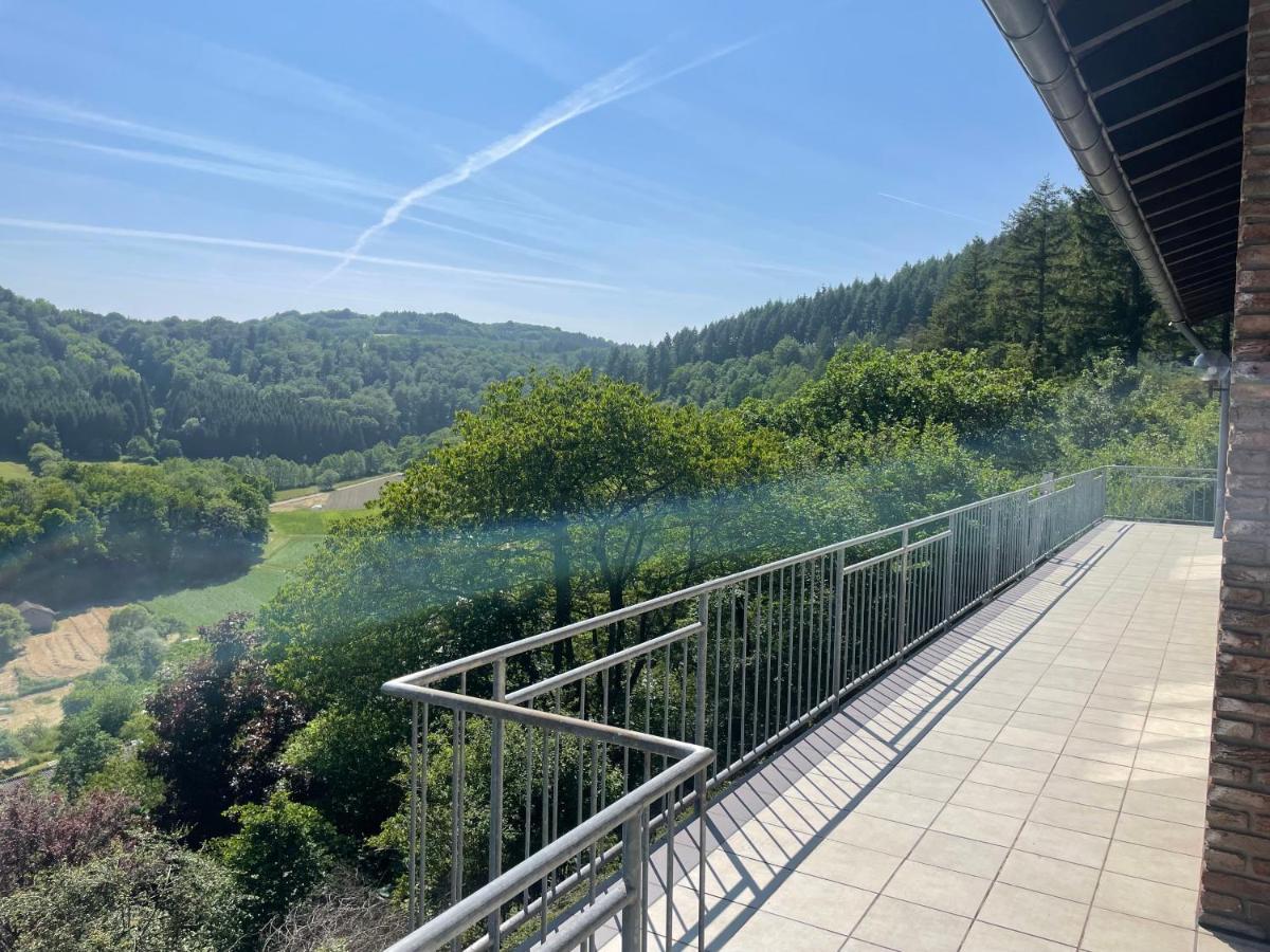 Appartamento Traumhaus Am Wald 1 Weiersbach Esterno foto