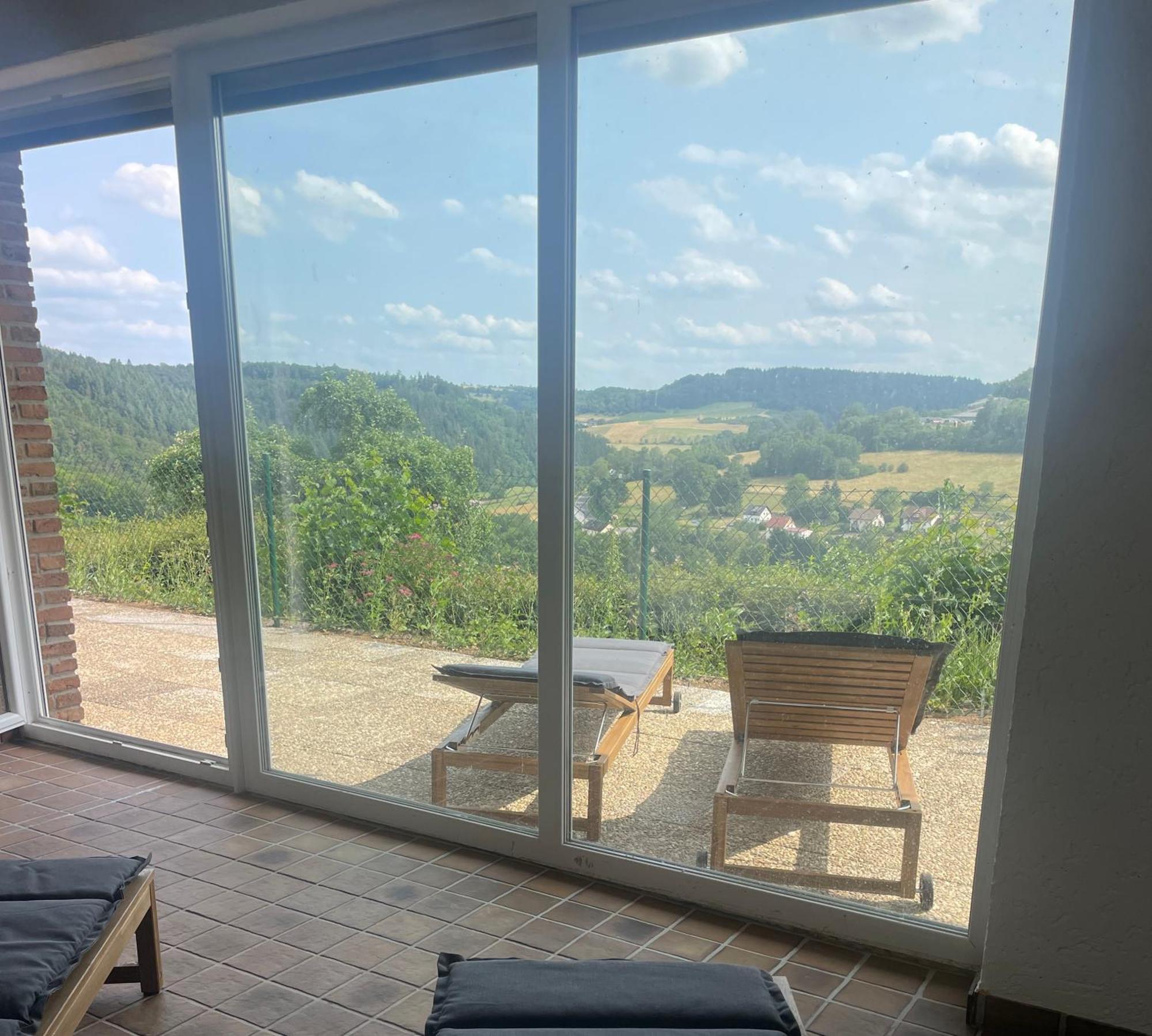 Appartamento Traumhaus Am Wald 1 Weiersbach Esterno foto